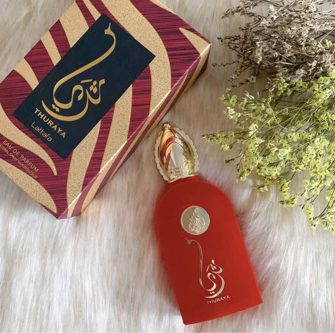 Thuraya Mamlakat Al Oud Lattafa