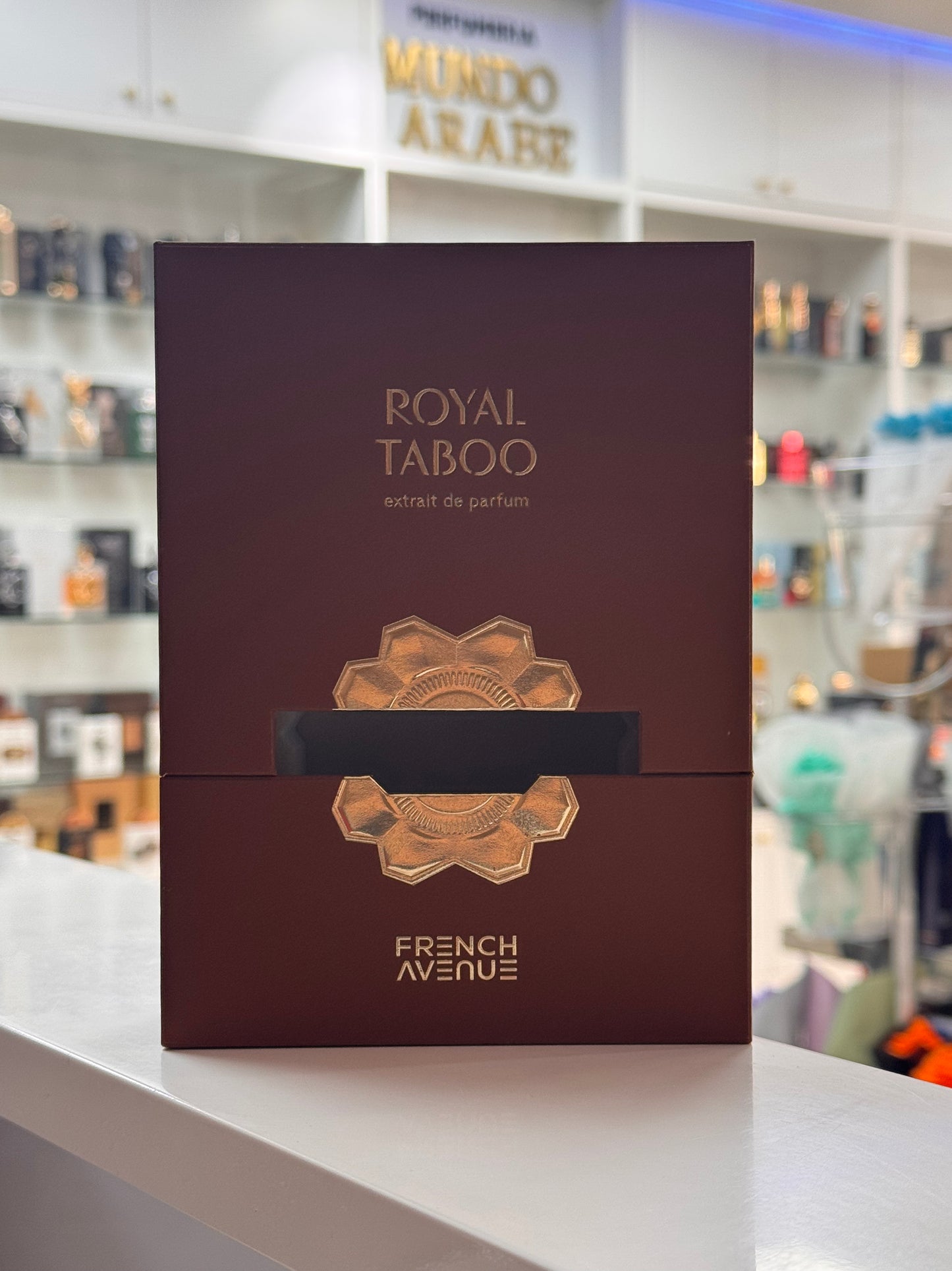 Royal Taboo Aromatix X French Avenue